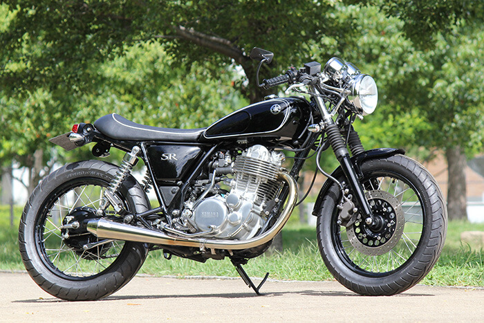 SR400 ヘッドライト ヤマハ 純正  バイク 部品 極上品 カスタム素材に そのまま使える ステー付き 車検 Genuine:22204574